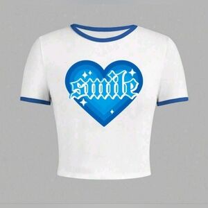 NEW Tween Blue & White Heart "Smile" Crop Tee (12Y)